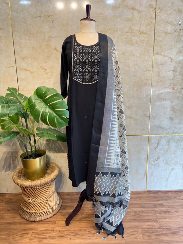 IMG_1781 Black Embroidery 3-Piece Set with Detailed Mirror Work
