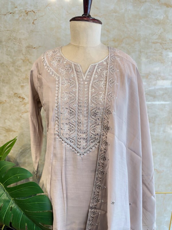 IMG_1789 Elegant Beige Mul Chanderi 3-Piece Set