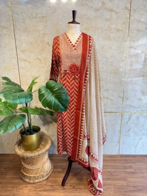 Elegant Brick Red 3-Piece Set