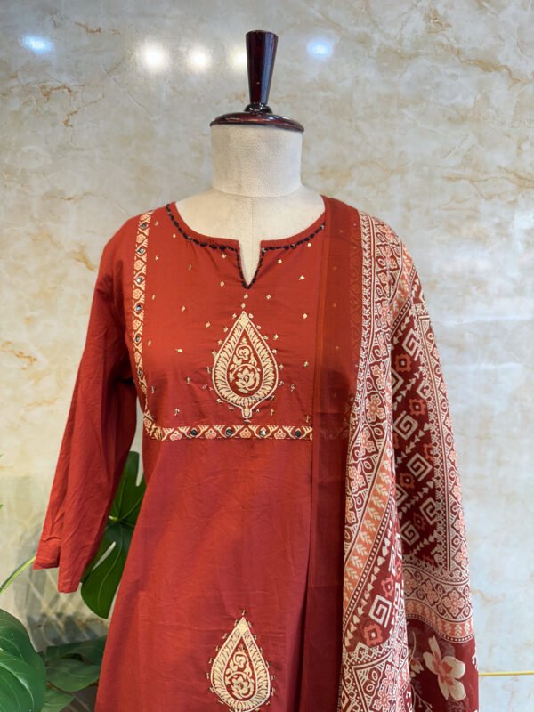 IMG_1838 Rust Orange 3-Piece Set with Digital Print Dupatta