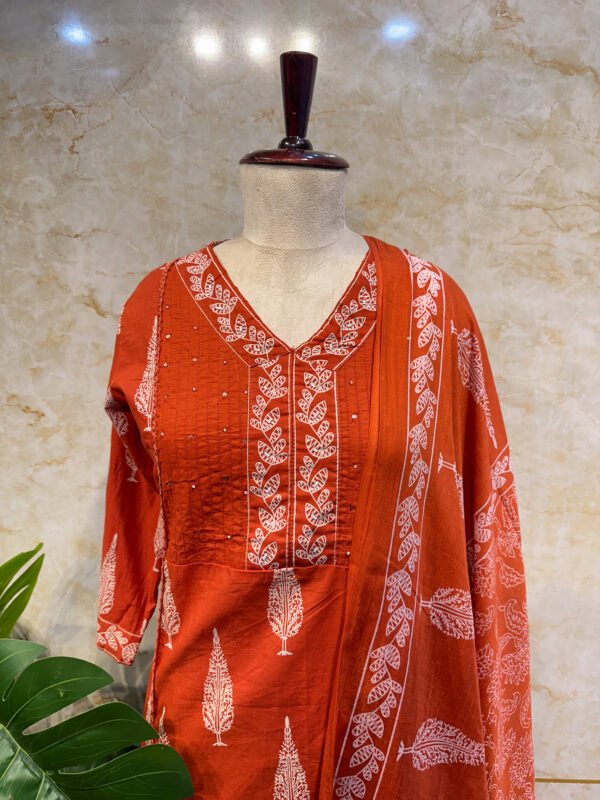 IMG_1842 Elegant Rust Orange Cotton 3-Piece Set
